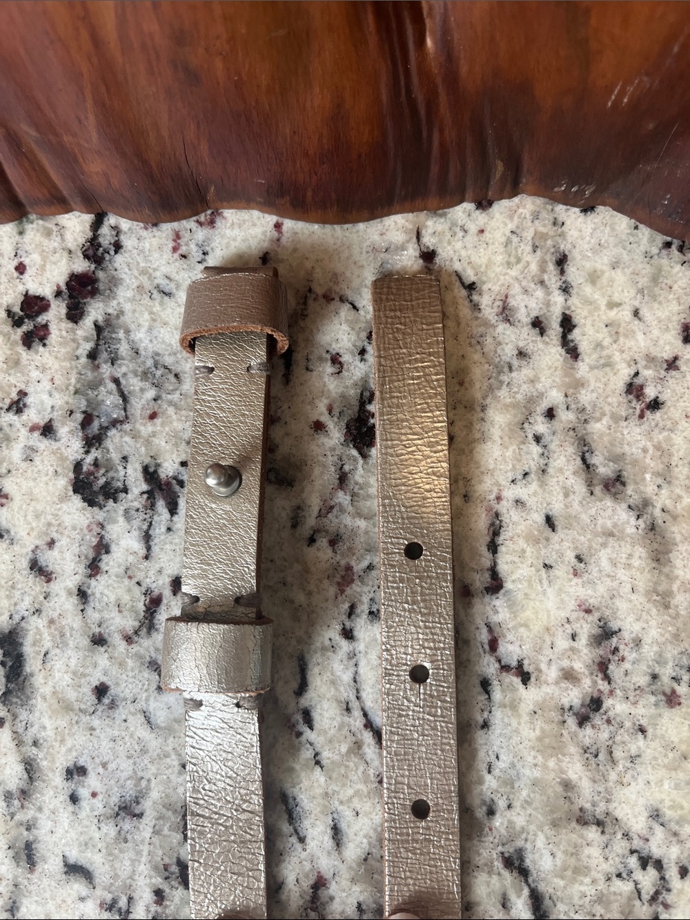 J. Jill Metallic Silver Leather Belt - Picture 3 of 7